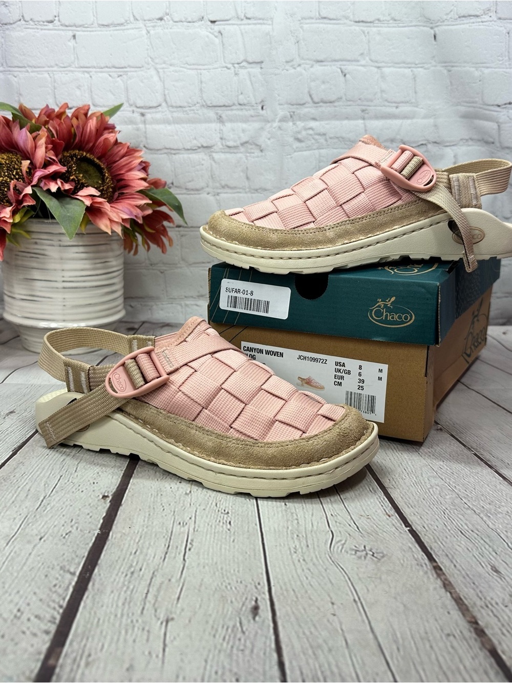 NIB Chaco Women 8 Canyon Woven clog Slip-On Sandal peach sand rose pastel